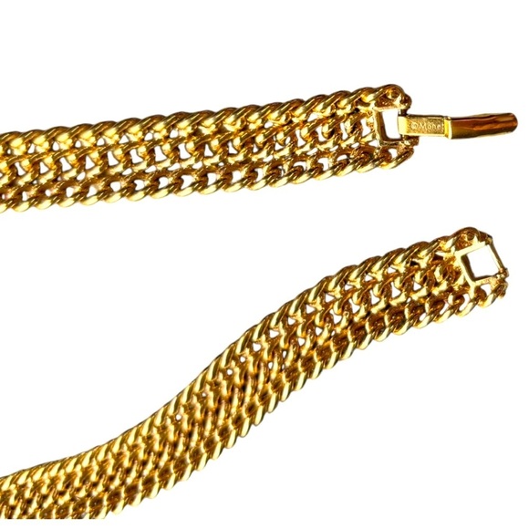 Monet Signed Woven Gold Necklace Gold Choker Necklace .5” x 17” - Picture 5 of 8